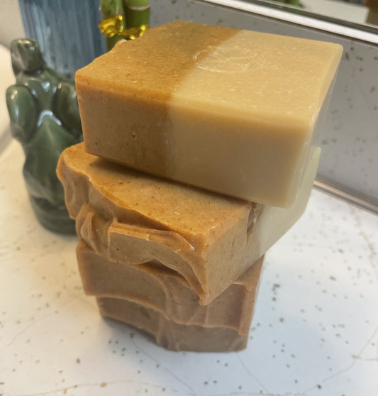 Handmade Soap-Milky Turmeric & Honey Soap
